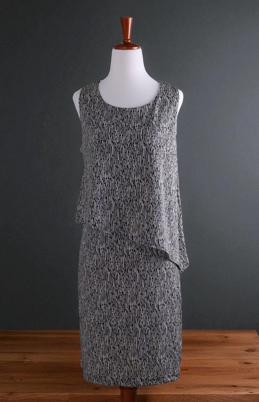 CHICO’S Outlet NWT $69 Fanciful Meadow Olivia Dress Size 1 US 8 / 10 / Medium