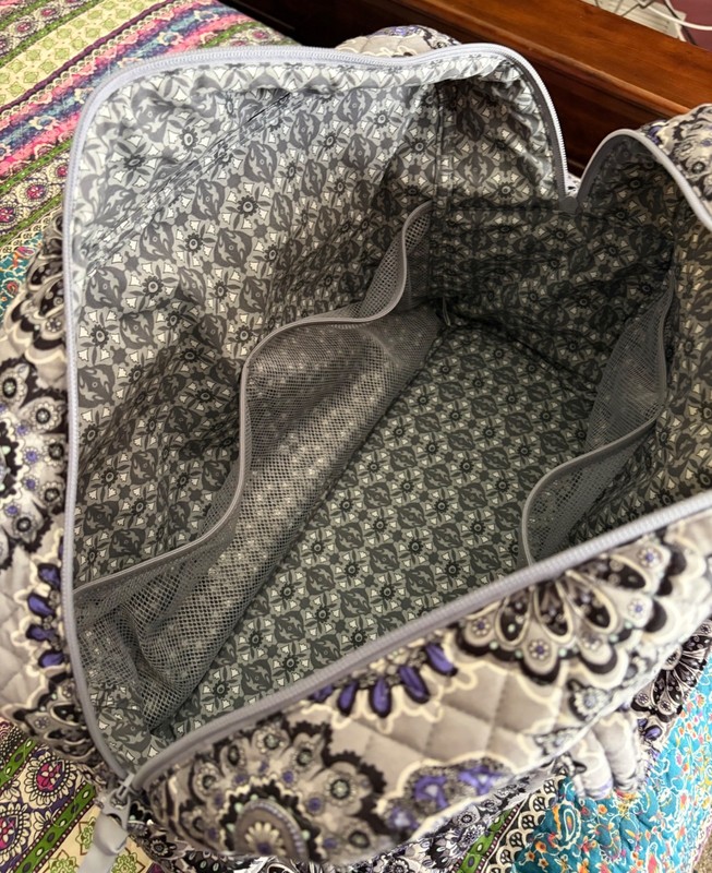 Vera Bradley large Weekender Travel Bag gray Tranquil Medallion pattern gallery