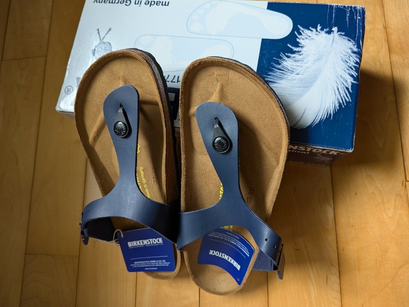 Birkenstock Gizeh Blue Birko-Flor Women's Sandals EU 38 US 7.5 gallery