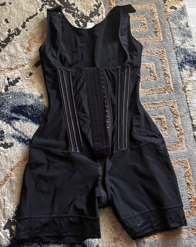 Women’s Black One-Piece Shapewear Bodysuit Boned Front Hook & Eye Closure L