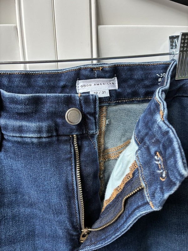 Good American Soft Tech Good Classic High-Rise Bootcut western Jeans Stretch 12 gallery
