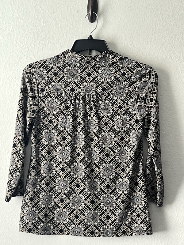 Charter Club Women’s Monochrome Geometric Half Button Blouse Size S gallery
