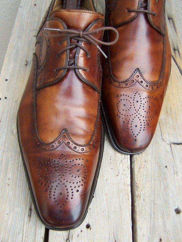 MAGNANNI Casual Dress Shoes Fine Shaded Mahogany Brown Wingtip Oxfords Size 14M