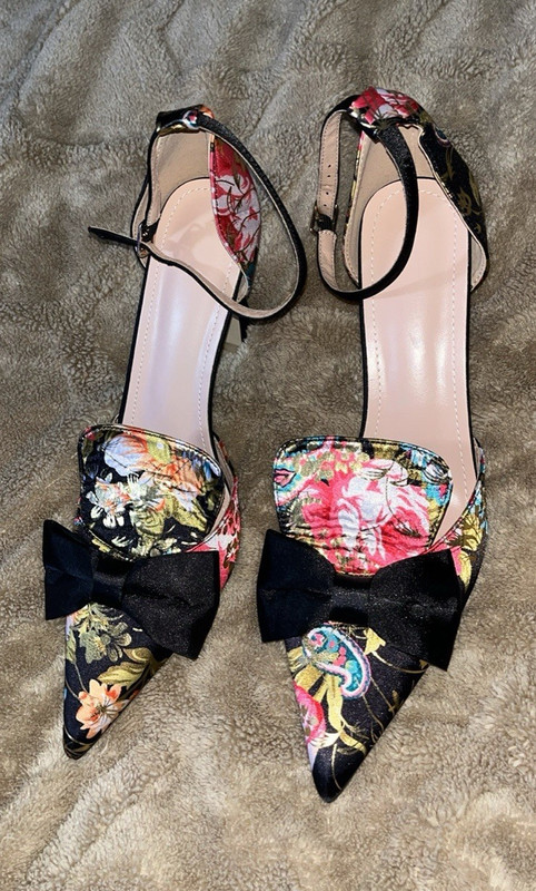 Women’s Black/Multicolor Floral Pointed Toe Stiletto Ankle Strap Bow 8.5