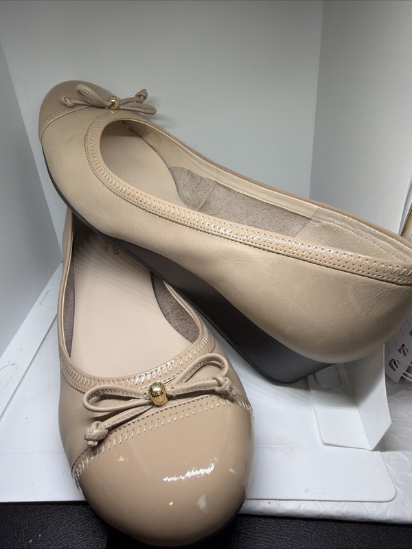 Cole Haan Womens Elsie II Pump Size 10.5B Tan Bow Cap Toe Wedge Dress Shoes gallery