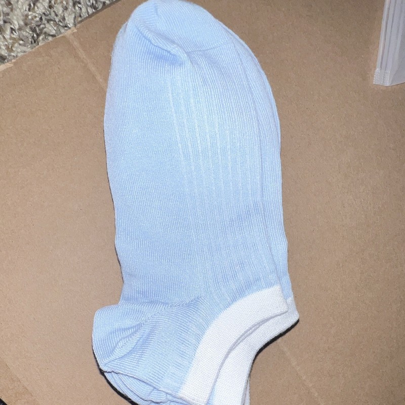 Men’s Solid Low Cut Ankle Athletic Socks 1 Pair – Light Blue & White