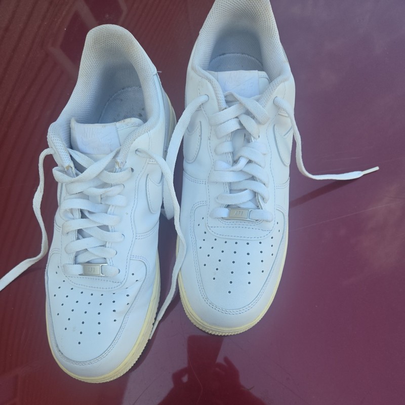 Nike Air Force 1 Low ’07 Mens Size 10 Triple White Shoes CW2288-111