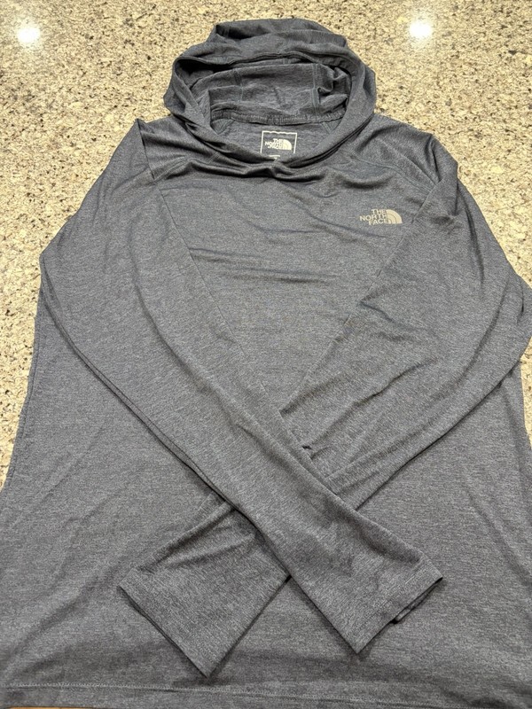 Northface Hooded Performance Light Weight Pullover