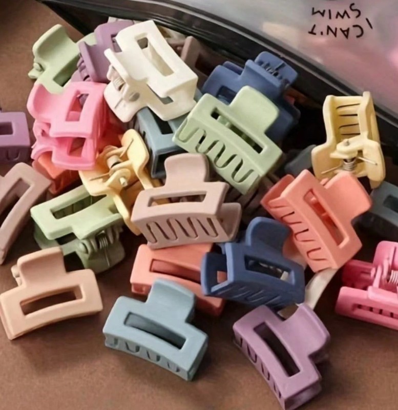 20pcs Matte Hair Claw Clips Candy Color Hollow Catch Barrettes – NEW