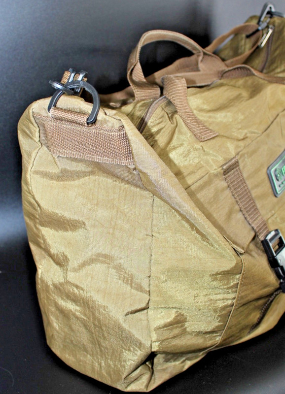FRI-KGS Olive Green Convertible Duffle / Backpack 21"x15"x7" gallery