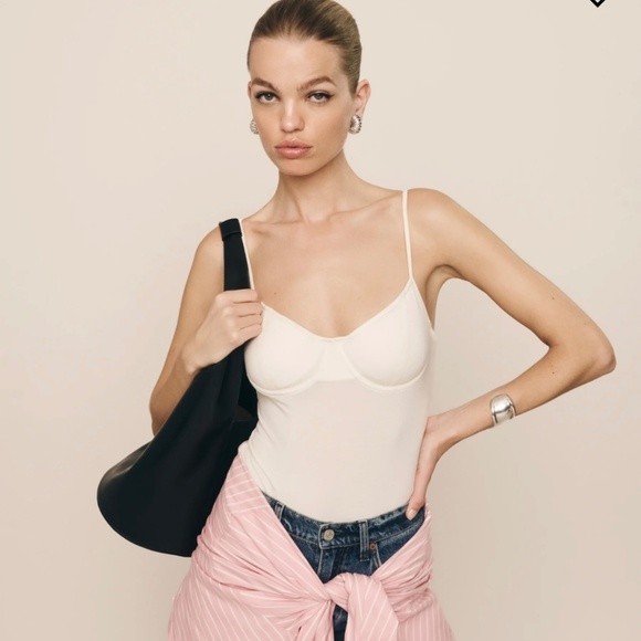 NWOT Reformation Piper Knit Bodysuit – Small