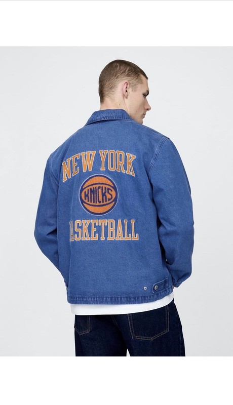 GAP Men’s X Nba Team Logo Coaches Jacket- NY Knicks Size XL