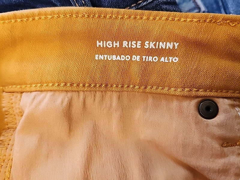 Universal Thread Mustard Yellow Skinny Jean Women Size 2 28x29 Stretch 120-35141 gallery