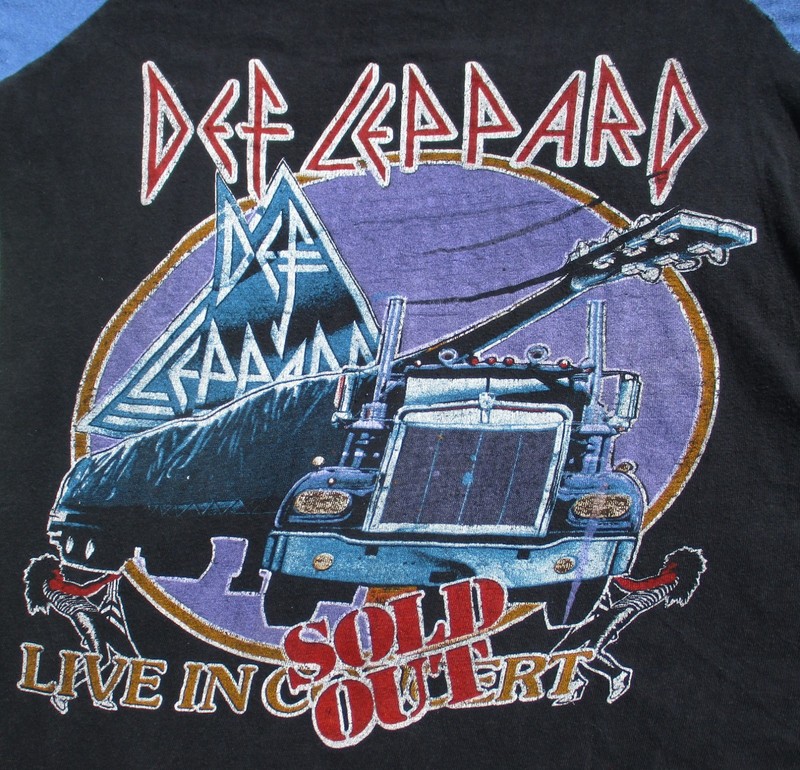 Vintage 80s Def Leppard '83 Pyromania Tour Concert Raglan Parking Lot T-shirt S gallery