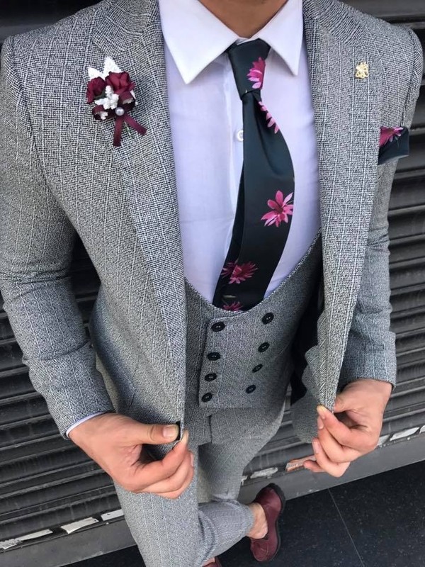 DESIGNER BUSINESS GREY PINSTRIPE MEN'S SUIT SPORT COAT TROUSERS WAISTCOAT FITTED gallery