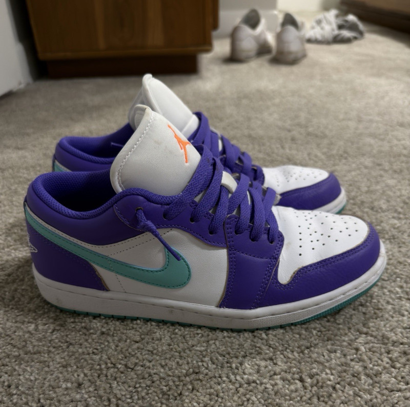 Air Jordan 1 Low Court Purple Tropical Twist Aqua 553558-154 Mens Size 8