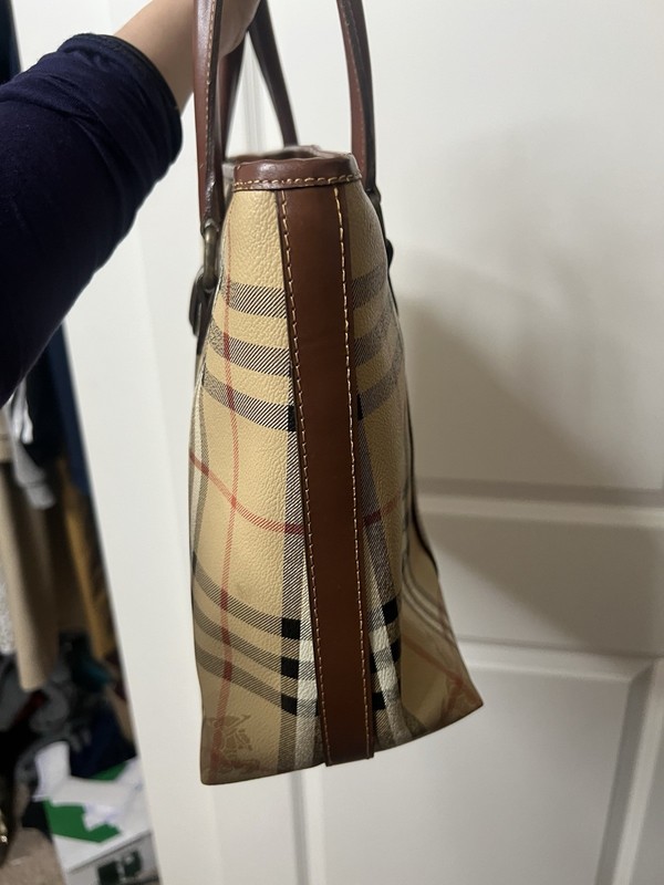 Burberry Beige Nova Check Tote Bag Brown Leather Double Handles Bottom Studs gallery