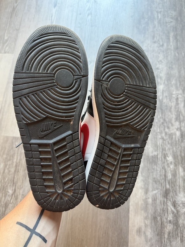 Jordan 1 Mid Bred Toe gallery