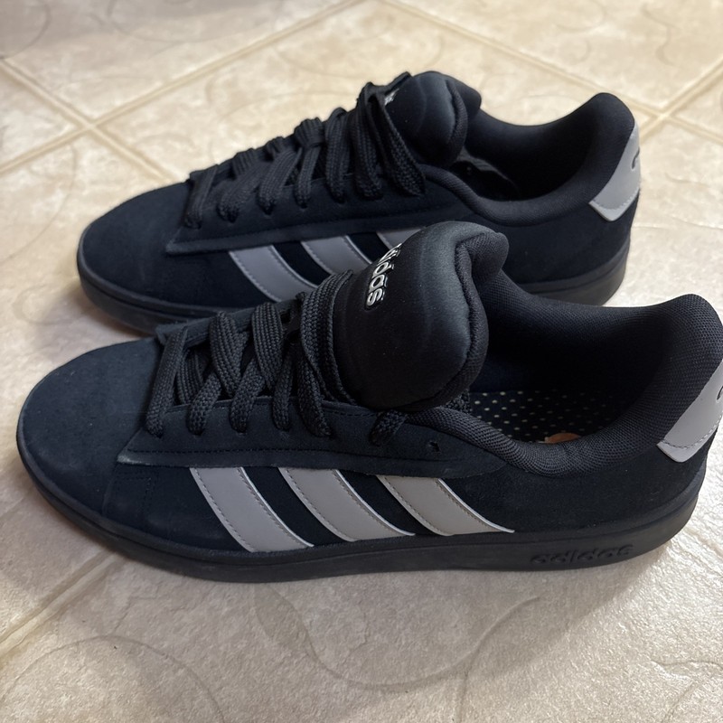 Adidas Grand Court Alpha 00S Mens Size 11 Black Athletic Walking Shoes Sneakers gallery