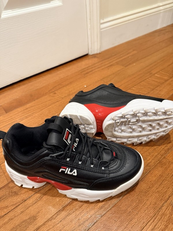 Fila disruptor 2 Premium Sneakers In Black gallery