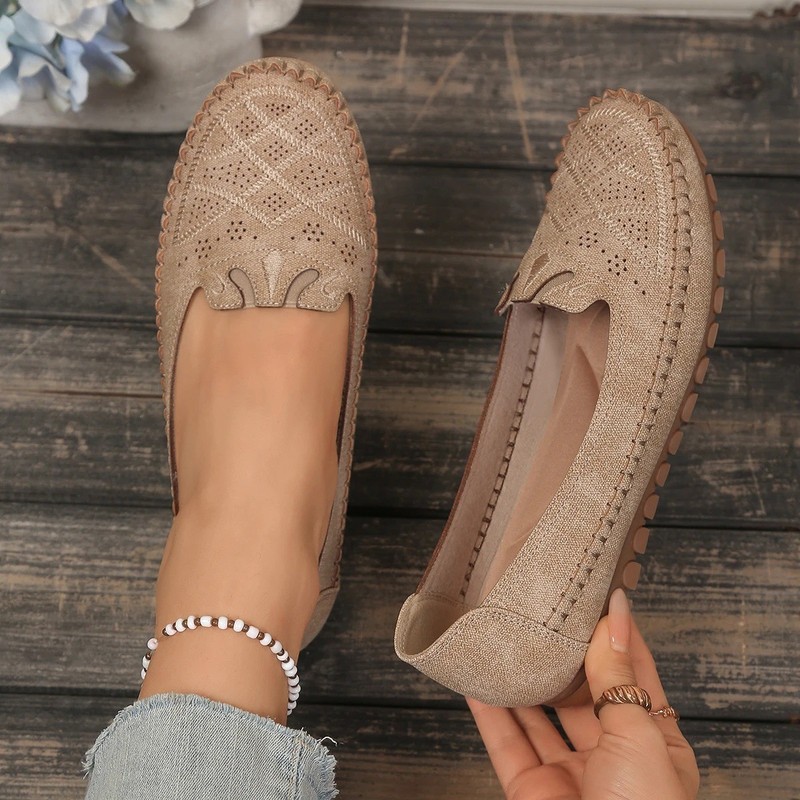 Women’s Wide Fit Loafers Slip On Breathable Perforated Comfort Flat Shoes