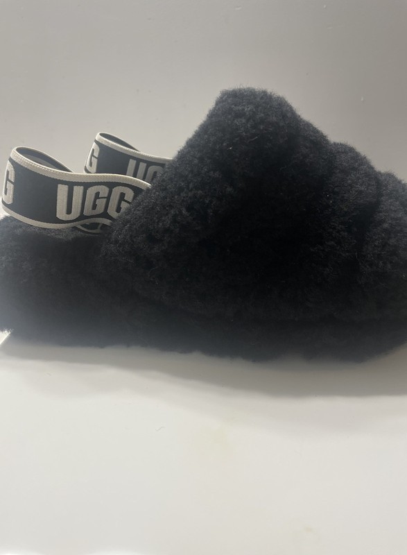 UGG Fluff Yeah Slide Slippers Black Women’s Size 7 EU 38