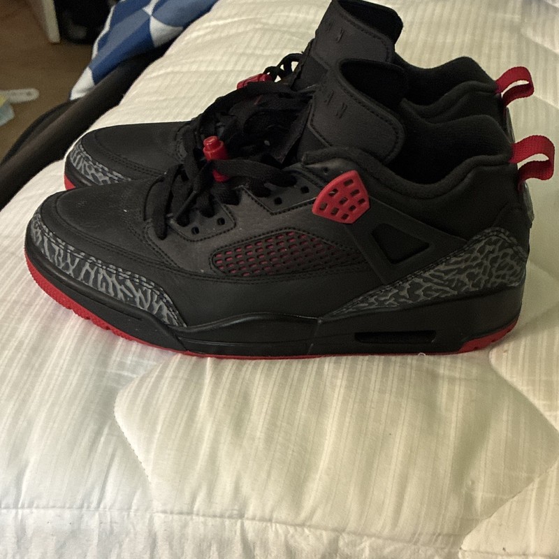 Jordan Spizike Men’s Mid Top Lace-Up Basketball Sneakers Black/Red Elephant