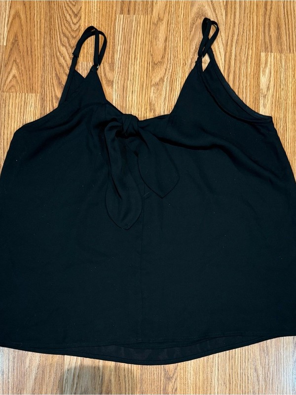 ESQUALO Black V-Neck Spaghetti Strap Tank gallery