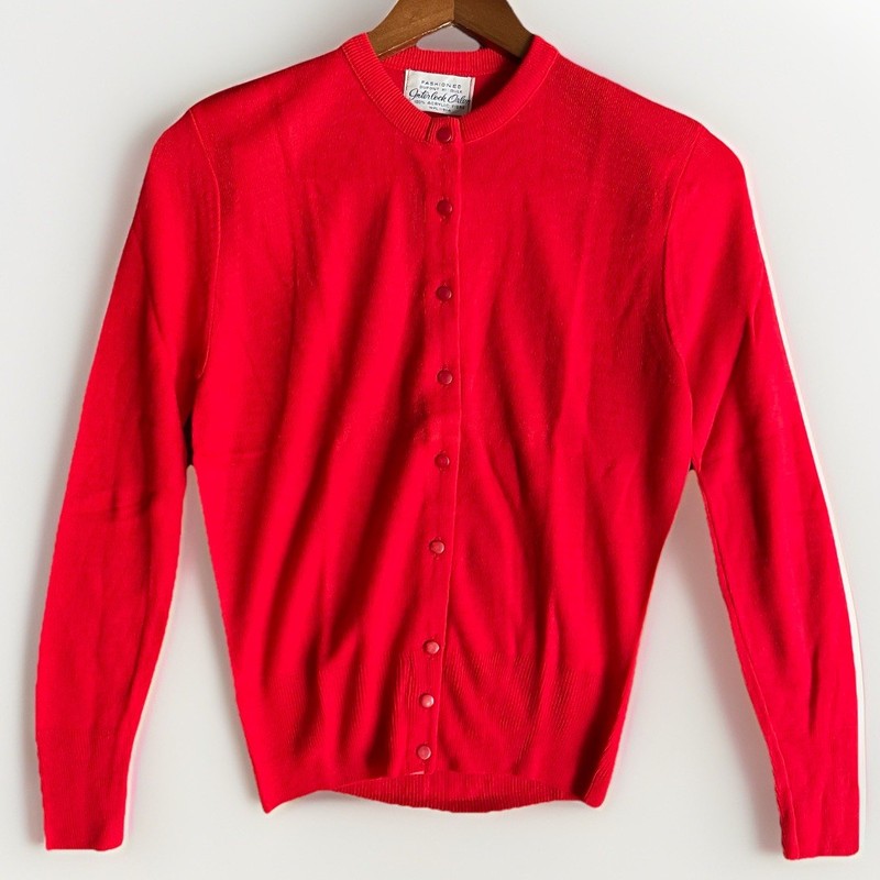 Vintage Cardigan Women’s Size S Red 1950s 100% Acrylic Fibre V-Neck Button Front