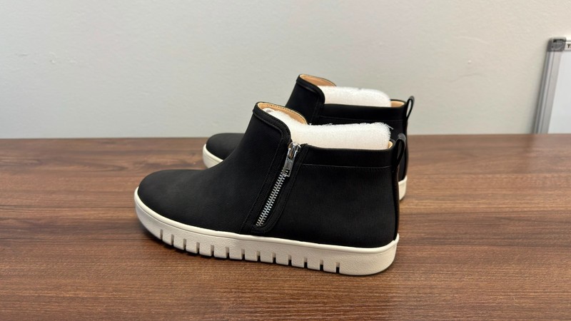 Journee Collection Alita Women Ankle Sneaker Boots Platform Size 10 New gallery
