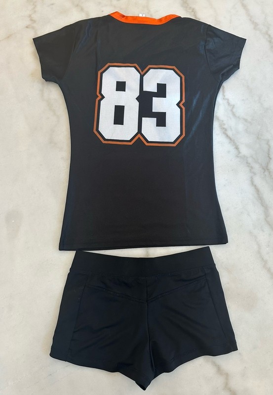 Hooters In Your Face Apparel 2pc Jersey Set V-Neck M top & S shorts gallery