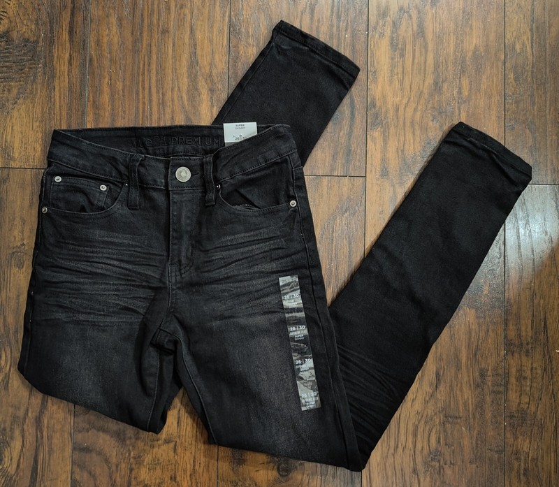 Rue 21 Women’s Black Super Skinny Jeans Size 26×30