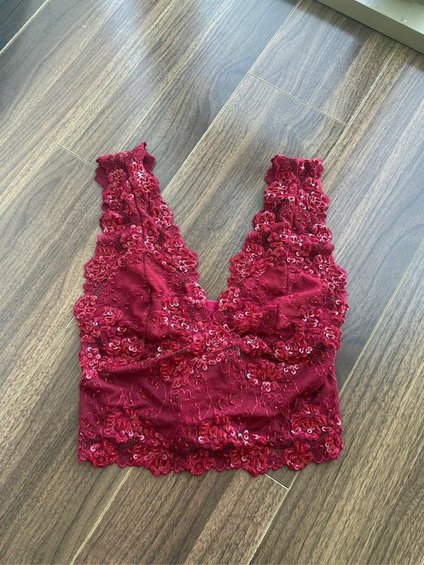 Bebe red sequin Top
