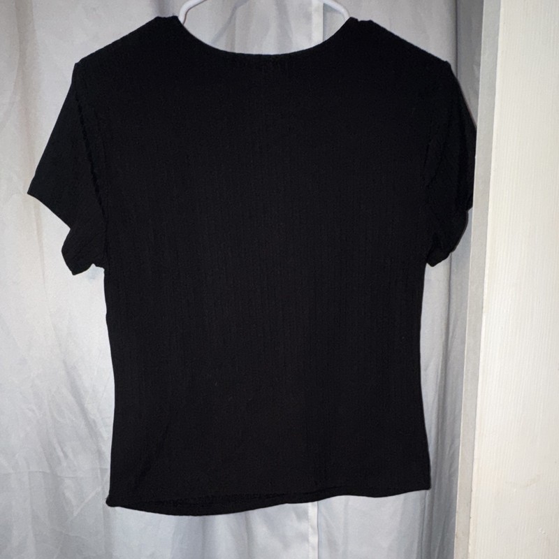 rue21 Women's XL Black Solid Round Neck Short Sleeve Knit Pullover T-Shirt gallery