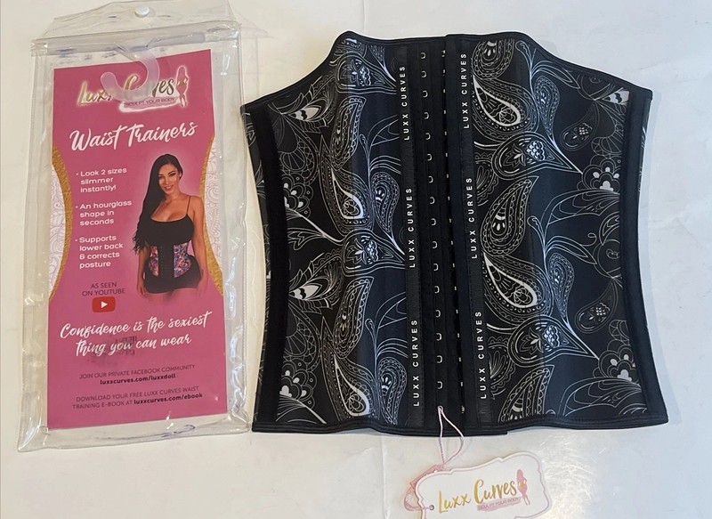 Luxx Curves Waist Trainer, Size Medium Long Torso, 13” Black Pattern Brand New