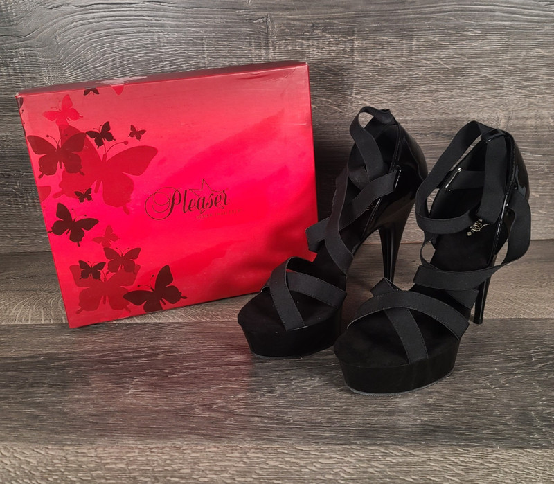 Pleaser Delight 657 Black Elastic Band Stiletto Heels Size 14M