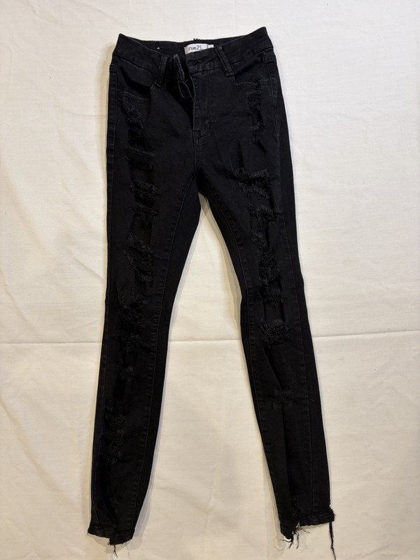 rue21 Women’s Skinny Jeans Black Distressed Denim Zipper 5-Pocket Size 0