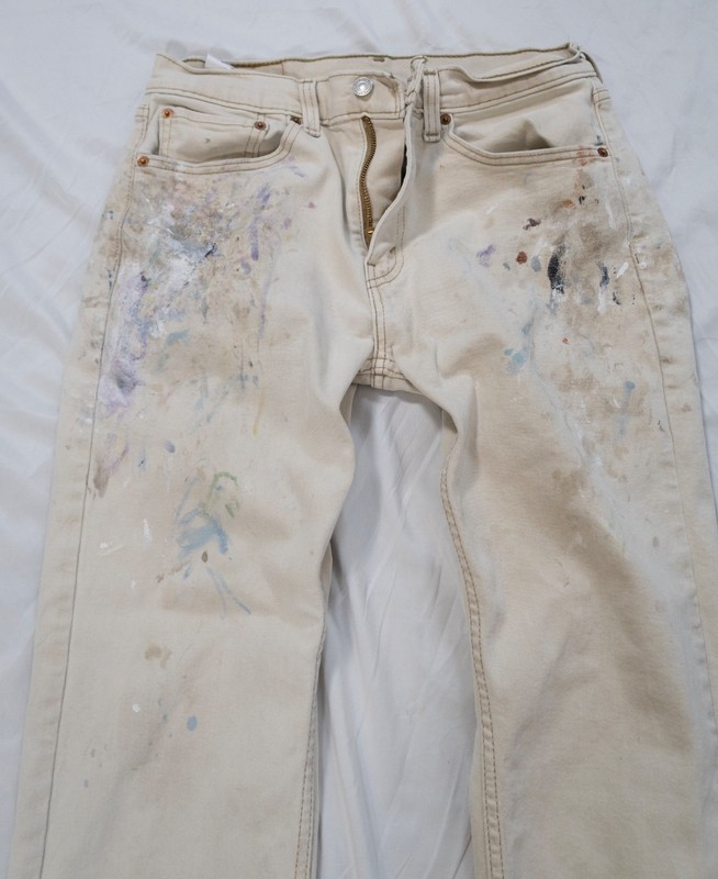 Artist-Worn Levi’s 505 Paint Splattered Jeans – Authentic Studio Wear Light Tan