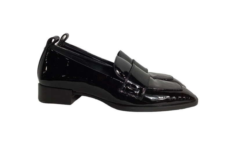 NWT Ayede Julie square-toe patent-leather loafers sz 39 / US 8.5