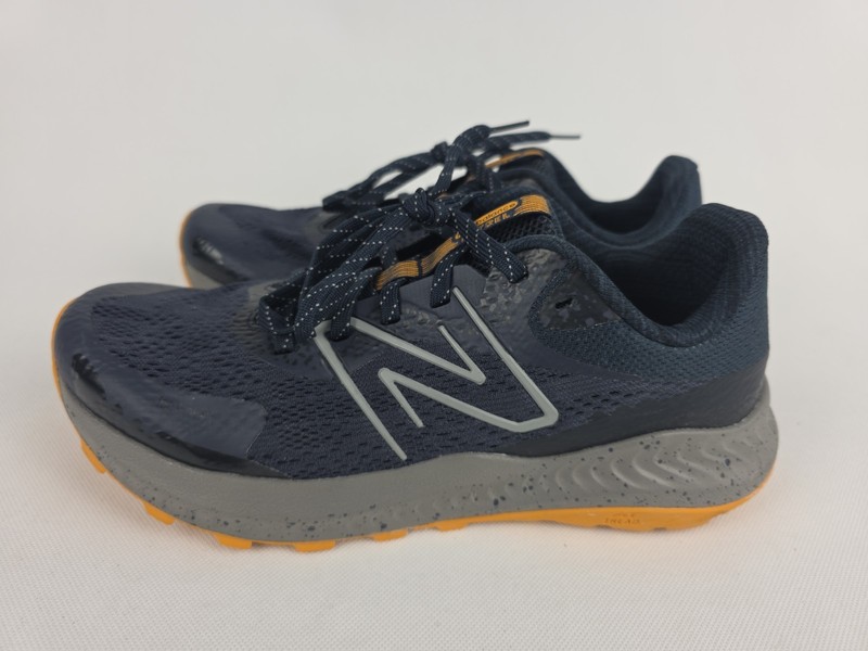 New Balance Mens Size 9 D Dynasoft Nitrel V5 Blue Trail Running Shoes