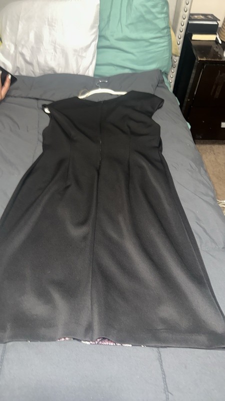 Connected Apparel Size 12 Black Satin Floral Sheath Boat Neck Zip Lined Dress gallery