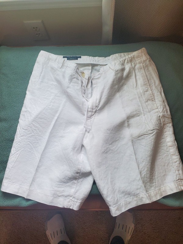 Perry Ellis Men’s 33 Drawstring Belted Zip Lightweight Chino Short White Linen