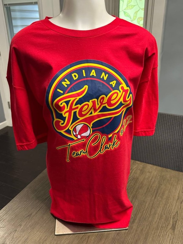 Caitlyn Clark – 22 – Indiana Fever – Brand New XL – Ships Quickly – 50% Off!