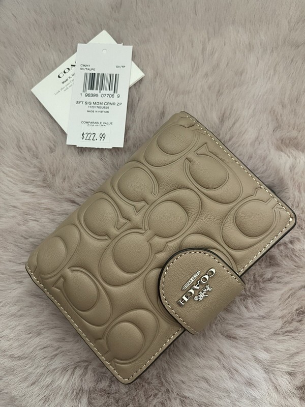 NWT COACH Medium Corner Zip Wallet With Signature Leather CM241 Sliver/ Taupe