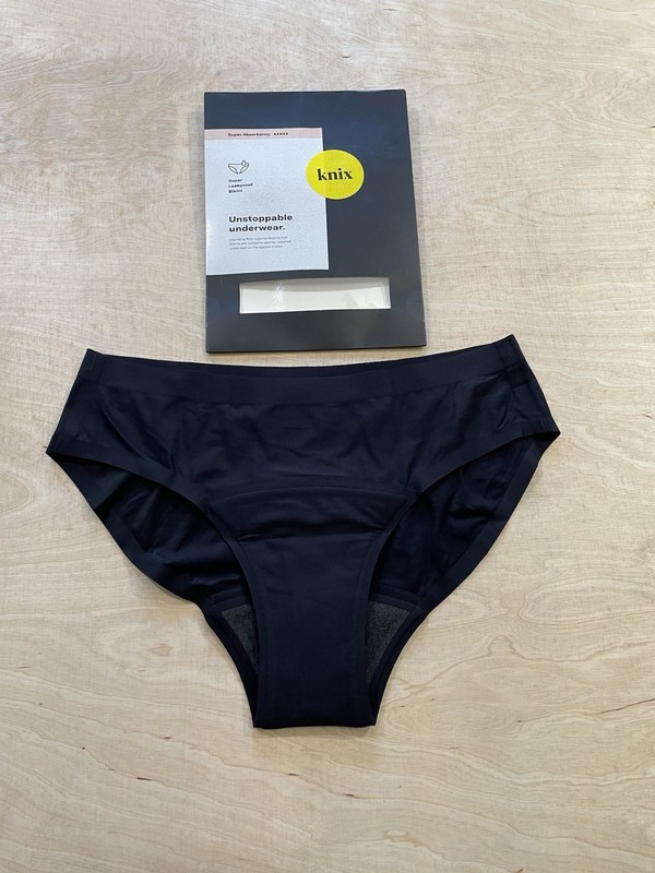 Knix Women’s Super Absorbency Leakproof Bikini Panties Sz Small Black