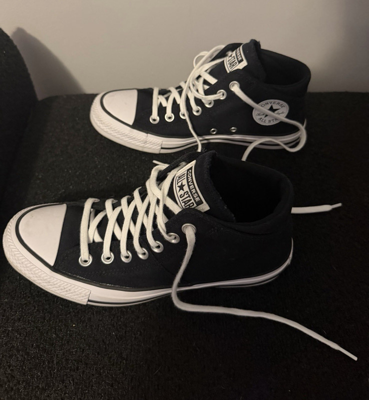 Converse Chuck Taylor All Star Low Top Sneakers Black/White Lace-Up Canvas