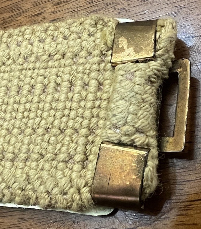 Vintage Gold Tone Metal Fish Scale Retro Womens Fashion Stretch Belt 1970's/80's gallery