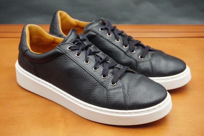 Magnanni Camino Men's 9 Black Leather Lace Up Low Top Casual Sneakers Shoes gallery