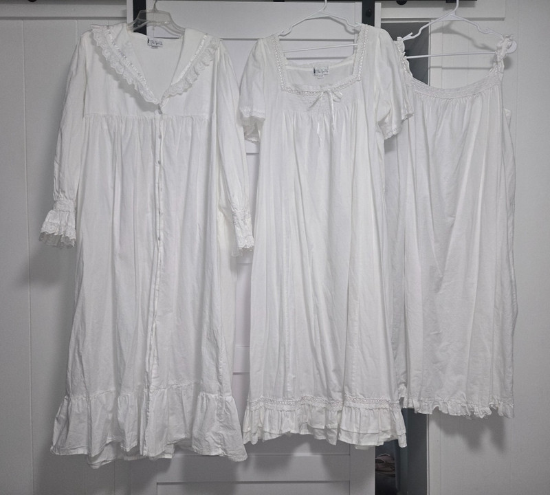 3pc Victorian The 1 for U – Long Sleeve Embroidered Robe & 2 Nightgowns XXXL us