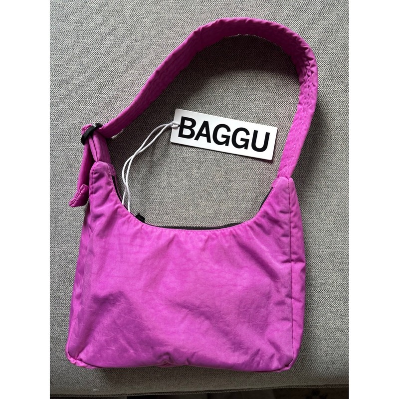 New* BAGGU Mini Nylon Shoulder Bag Fuchsia Azalea Pink Adjustable Strap Barbie